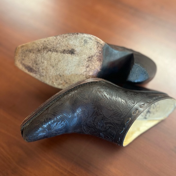 Lucchese Leather Mule size 6 - Picture 3 of 4